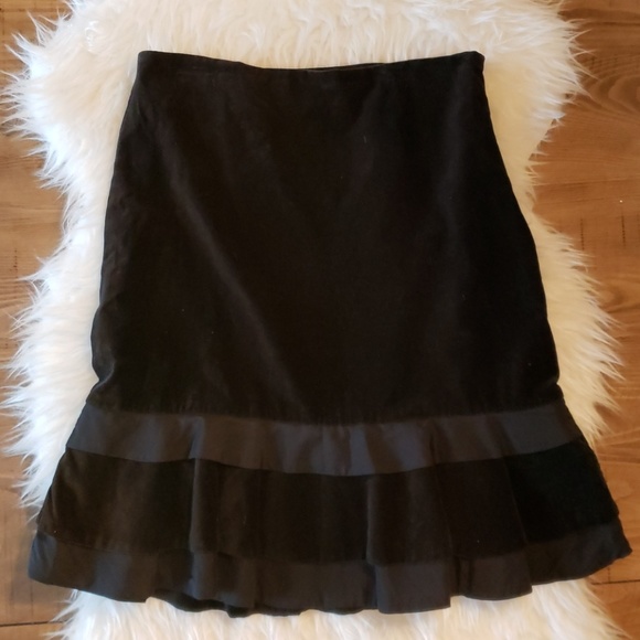 Anthropologie Dresses & Skirts - Anthro Odille Black Ruffle Bow Black Skirt Size 6